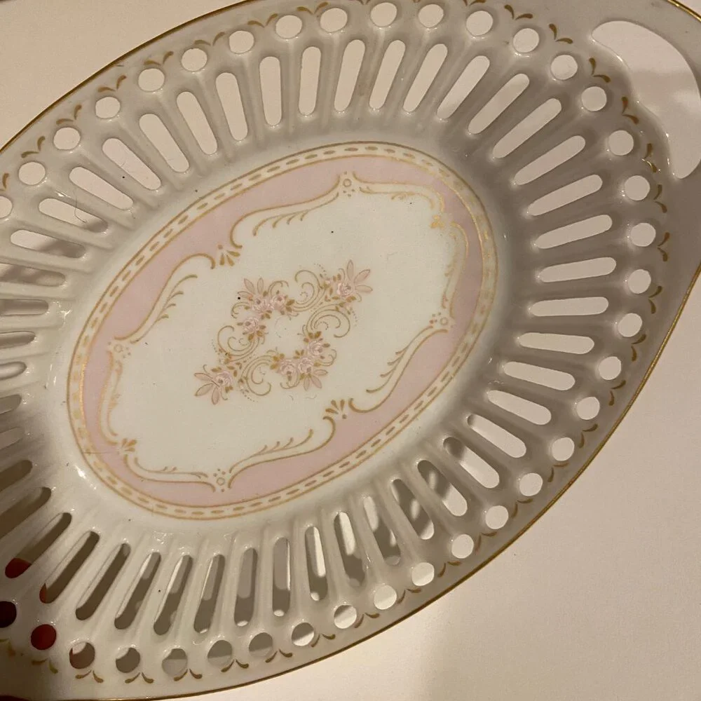 Kaiser‎ Germany Arlette Pattern Pierced Dish by K. Nossek 7x4.5